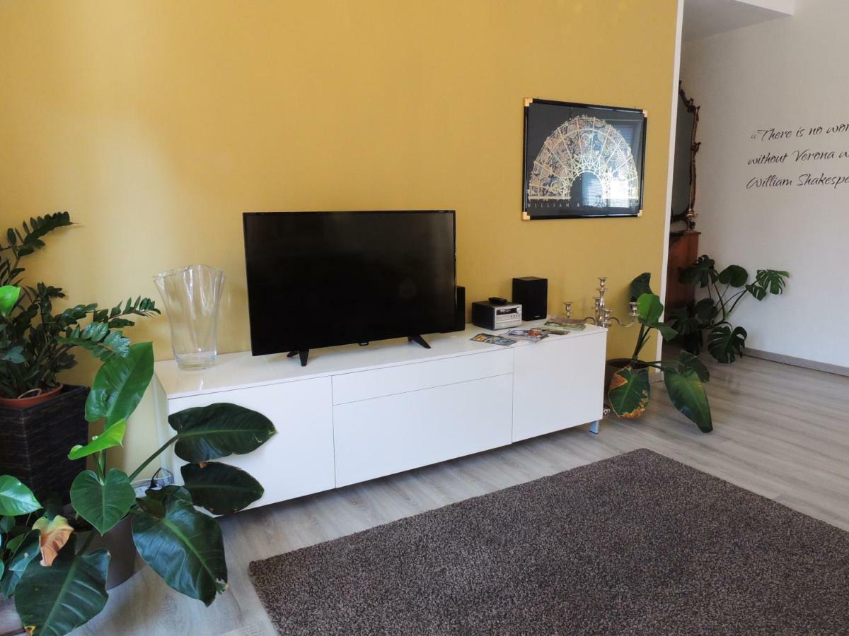 Residenza Arusnati Apartment Verona Luaran gambar